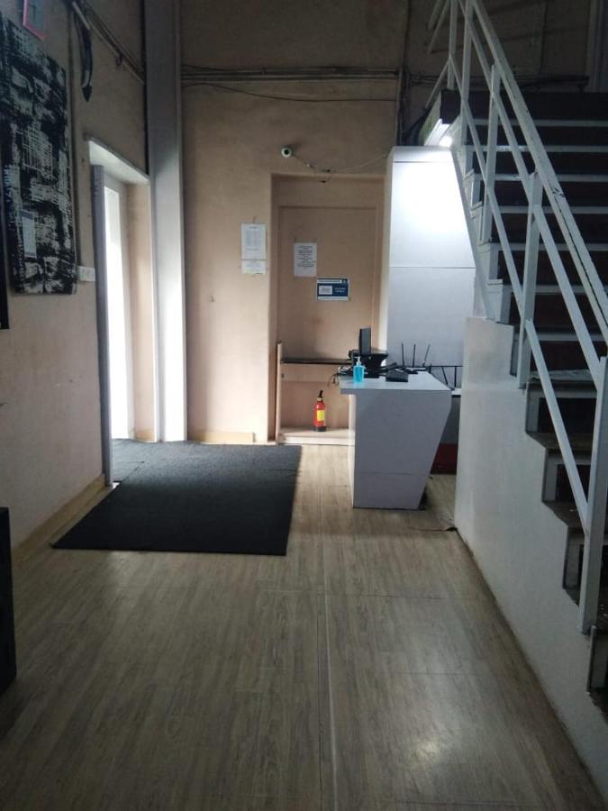 Abuzz Sewri Hostel มุมไบ ภายนอก รูปภาพ